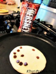 chocolate chip pancakes 1