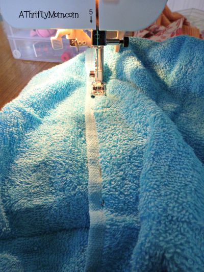 how to make a hooded towel, baby shower gift idea. baby gift, diy, thrifty ways to save. thrifty gift ideas, hooded towel, sewing