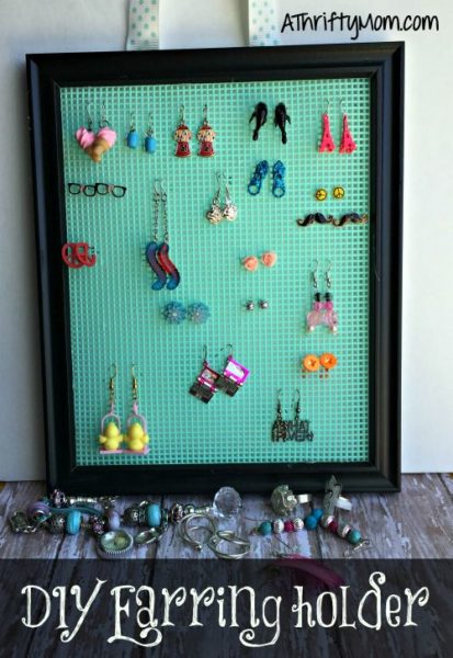 diy earring holder, earring holder, crafts, thrifty crafts, thrifty gifts, diy gifts, thrifty ways to save, organizing your home, girls gifts