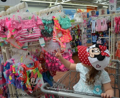 Mommy and Daughter moments with Minnie Mouse at Walmart, Having fun and enjoying motherhood in the moment, #ad #izea