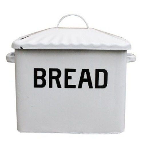 farmhouse style breadbox