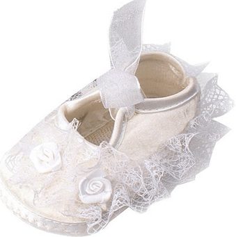 Lace infant booties baby shoes