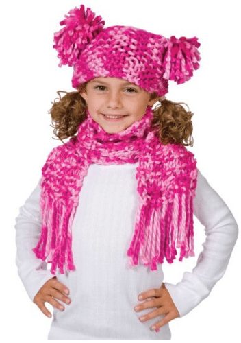 teach kids to knit their own scarf