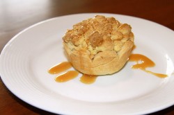 Mini Caramel Apple Pie Crumbles