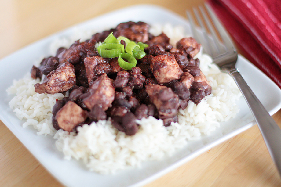 Chicken with black beans and rice