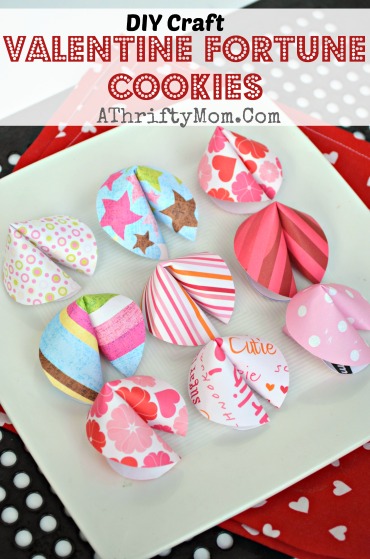Valentine fortune cookies, QUICK AND EASY craft idea.  I have got to make these with the kids!!!