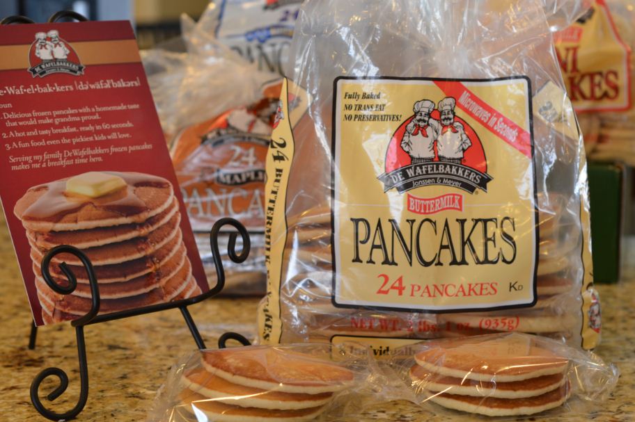 De Wafelbakkers pancakes, athriftymom.com