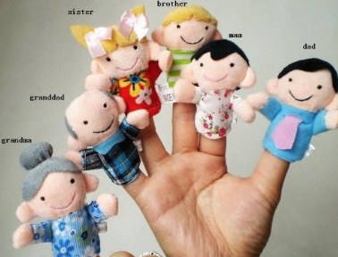 My Family finger puppet set