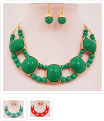 Jade stone statement necklace