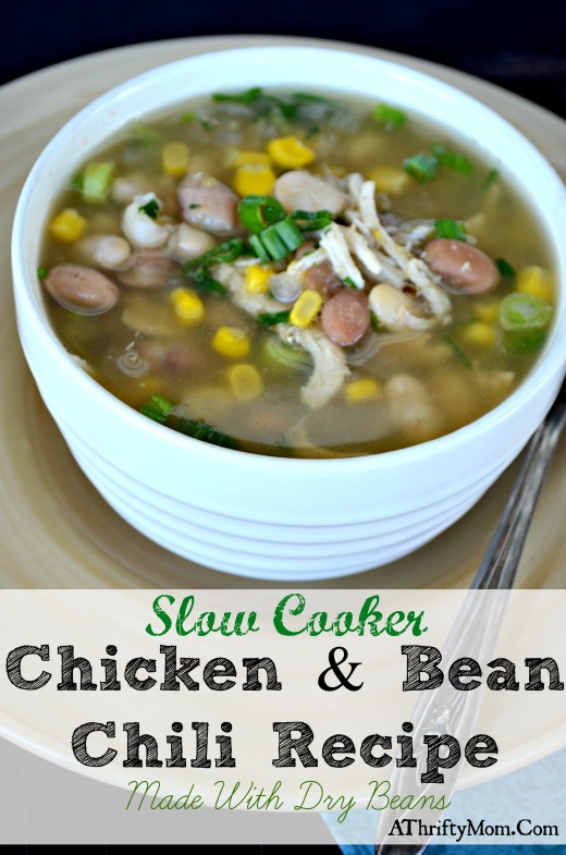 slow cooker chicken and bean chili recipe, made with dry beans.  Hurst HamBeens #DryBeans #ChickenChili #recipe #SlowCooker
