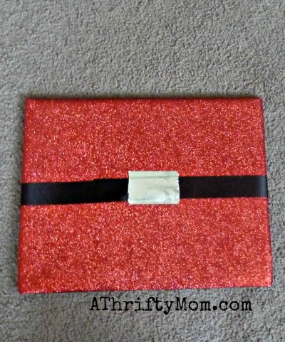 santa wrapping-easy gift wrapping for mailing, #santa, #giftwrap, #gift, #wrappingpaper, #christmas, #creativewrapping, #ribbon, #red, #santsuit