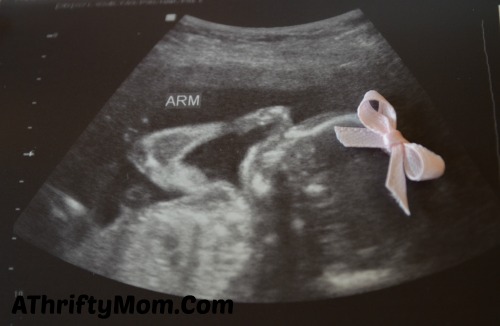 Fun way to announce baby gender, it's a boy or It's a girl, Baby Announcement Idea. AThriftyMom.Com