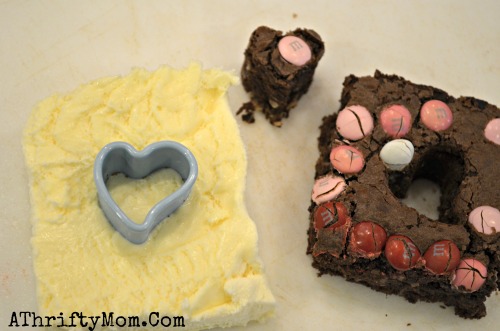 Valentines day treat ideas, QUICK and EASY heart shapped brownies and icecream