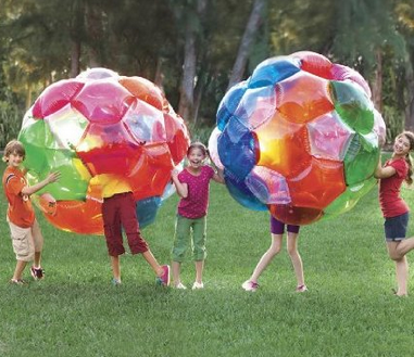 GIANT yard ball for kids, and it lights up #OutdoorToys #Kids, #Summer,