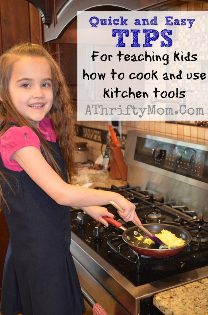 Quick and easy tip on teaching kids how to cook and use kitchen tools,How to teach your kids to Cook #KidsCooking