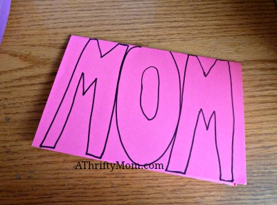 simple mothers day card, #card, #diy, #craft, #kidscraft,  #thriftycraft, #easycraft,#thriftygiftidea, #thriftyMothersday, #Mom, #Mothersday