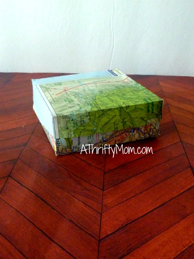 gift box from a map free template, #thriftygiftideas, #thriftygiftwrap, #fathersday, #diy, #thriftycrafts, #easywrapping, #thriftycraftideas
