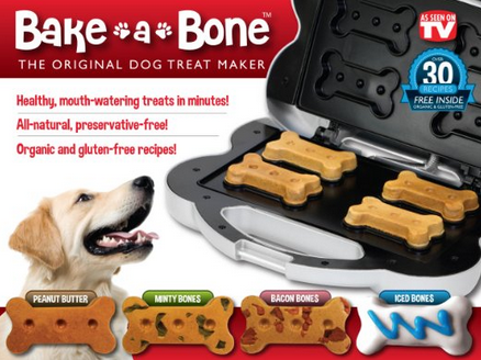 Doggie Treat maker,  Bake a Bone, bake your own dog treats with this fun kit #Dogs, #Pets, #Treats