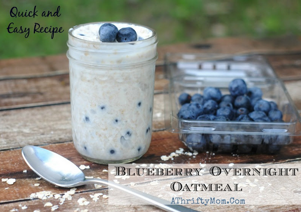 Blueberry Overnight Oatmeal Recipe, Quick and easy healthy meal ideas #Oatmeal, #Blueberry, Greek Yogurt Recipes