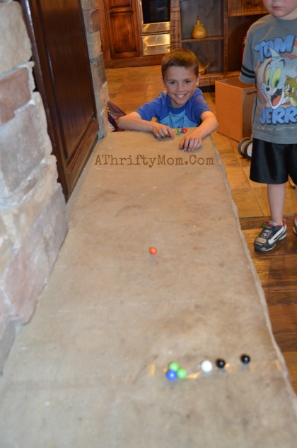 Roll the Marble Game, quick and easy game perfect for family reunion or parties #FamilyReunions, #Games, #Parties, #party