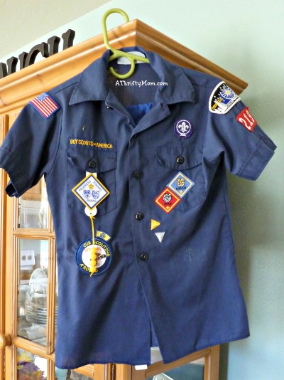 sewing patches on a scout shirt, #tutorial, #tips, #diy, #sewing,#savingmoney