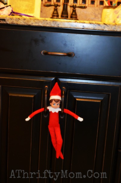 Elf On The Shelf Ideas, Quick and Easy Ideas for your Christmas Family Tradition of Elf on the Shelf. What to so with your silly Elf, Day 10