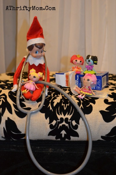 Elf On The Shelf Ideas, Quick and Easy Ideas for your Christmas Family Tradition of Elf on the Shelf. What to so with your silly Elf, Day 4