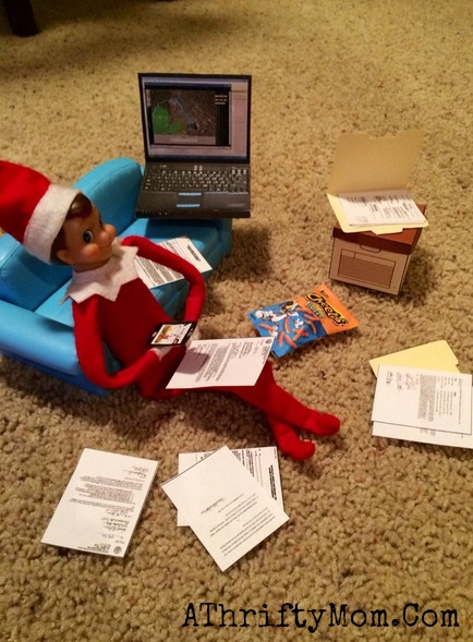 Elf on the Shelf easy ideas, What to do with your Elf, Silly Ideas for your Christmas Elf on the Shelf day 7