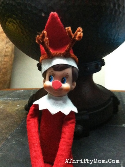 Elf on the Shelf easy ideas, What to do with your Elf, Silly Ideas for your Christmas Elf on the Shelf day 8