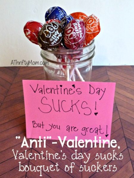 anti valentine, valentine's day sucks bouquet of suckers, #valentinesday, #antivalentine, #antivalentinesday, #gaggifts, #thriftygifts, #funnygifts, #suckers
