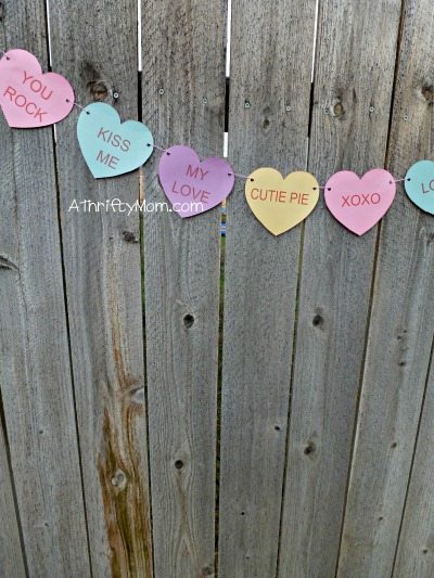 conversation hearts Valentine's banner, #valentinesday, #valentine, #garland, #banner, #conversationhearts, #valentinesdaydecorations, #thriftycraft, #easycraft, #quickcraft