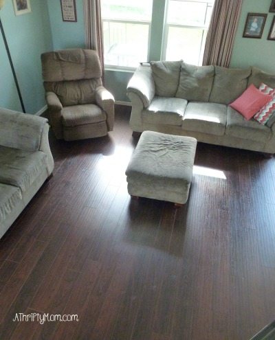 learn to lay laminate flooring, its easier than it looks. laminate, tutorial,how to, home improvement, flooring