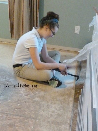 learn to lay laminate flooring, its easier than it looks. tutorial,laminate, do your own flooring, how to, home improvement, flooring