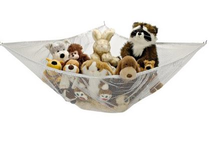 stuffed animal organizer, toy net, toy organizing, keep kids rooms clean, keep toy room clean, easy organizing solutions