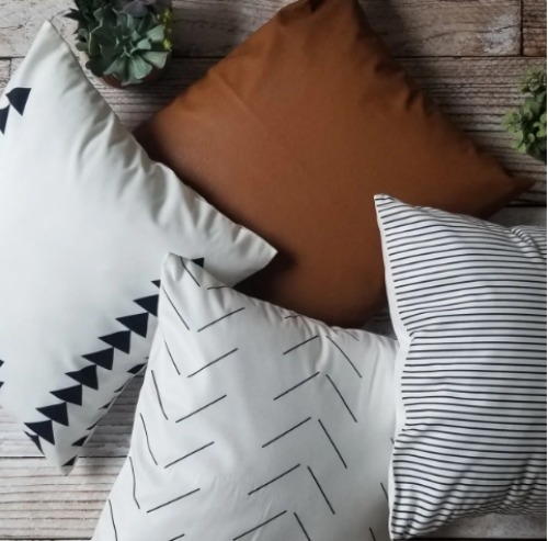 Modern geometric pillow cover set
