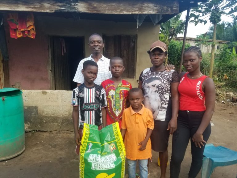 Bag of Rice Campaign #3 – A visit to the Francis family