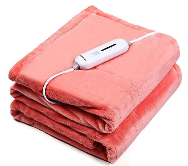 Electric blanket with foot pocket