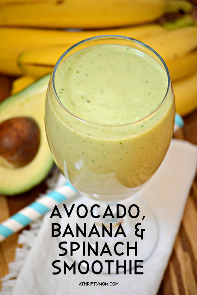 Avocado, banana and spinach smoothie