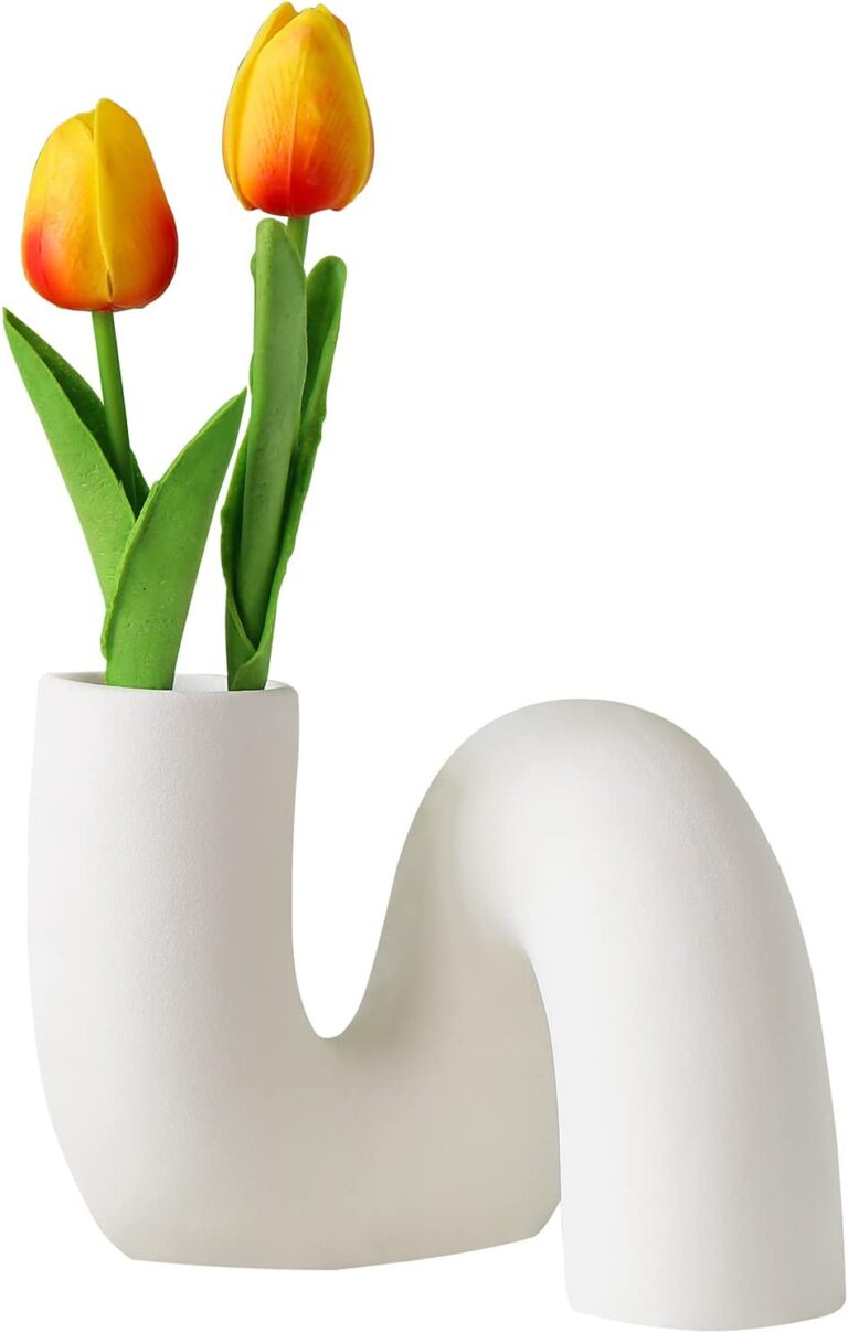 Twist pipe shape vase