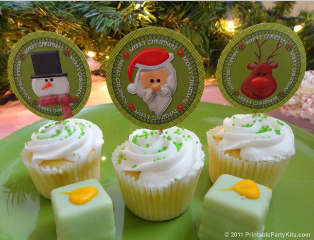 FREE Printable Christmas Cupcake Toppers - A Thrifty Mom