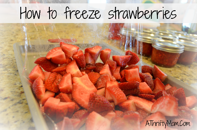 How To Freeze Strawberries ~ 5 Easy Steps #strawberries