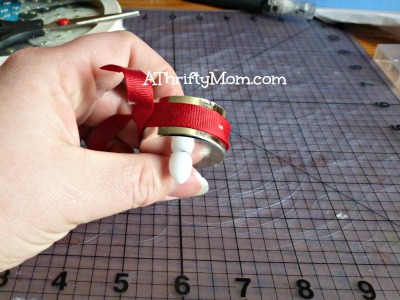 Snowman Christmas Ornament~ Easy DIY – A Thrifty Mom