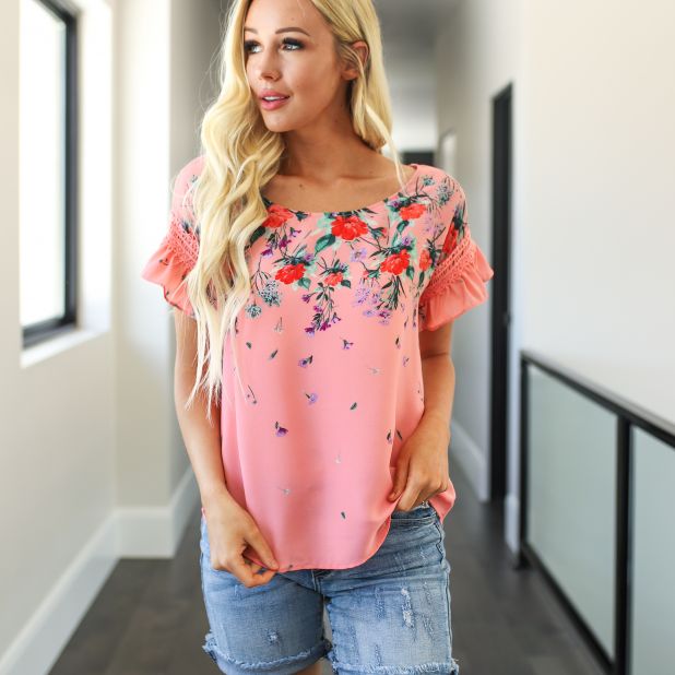 Pink floral top - A Thrifty Mom