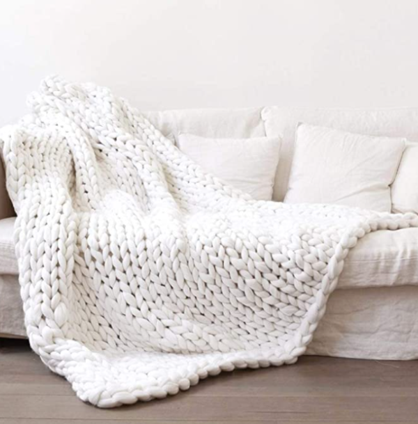 Chunky knitted blanket A Thrifty Mom