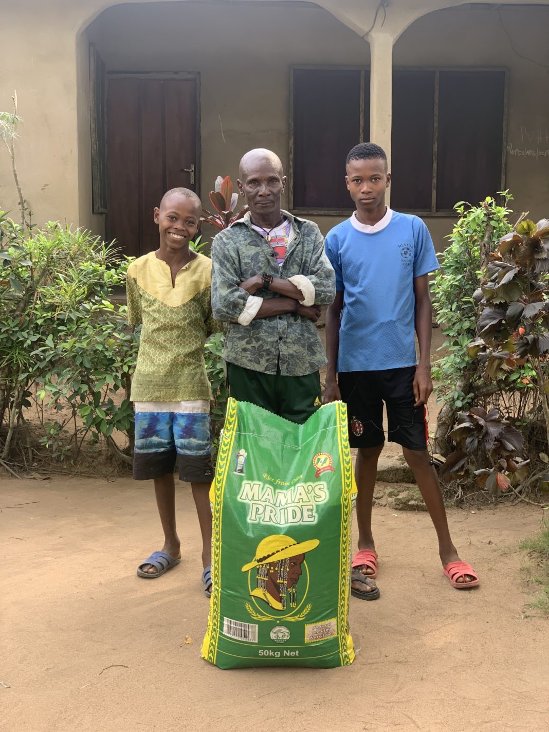 Bag of Rice Project 387 A visit to the Innang family A Thrifty Mom